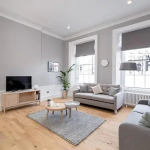Apartment Joivy Spacious And Bright 1bed Apt, Short Walk From Princes Street, Edinburgh