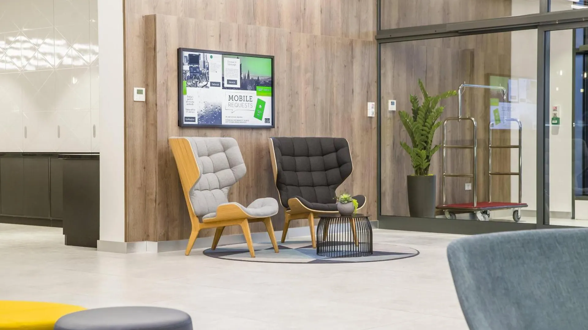Hotel Courtyard By Marriott Edinburgh West 4*,  Regno Unito